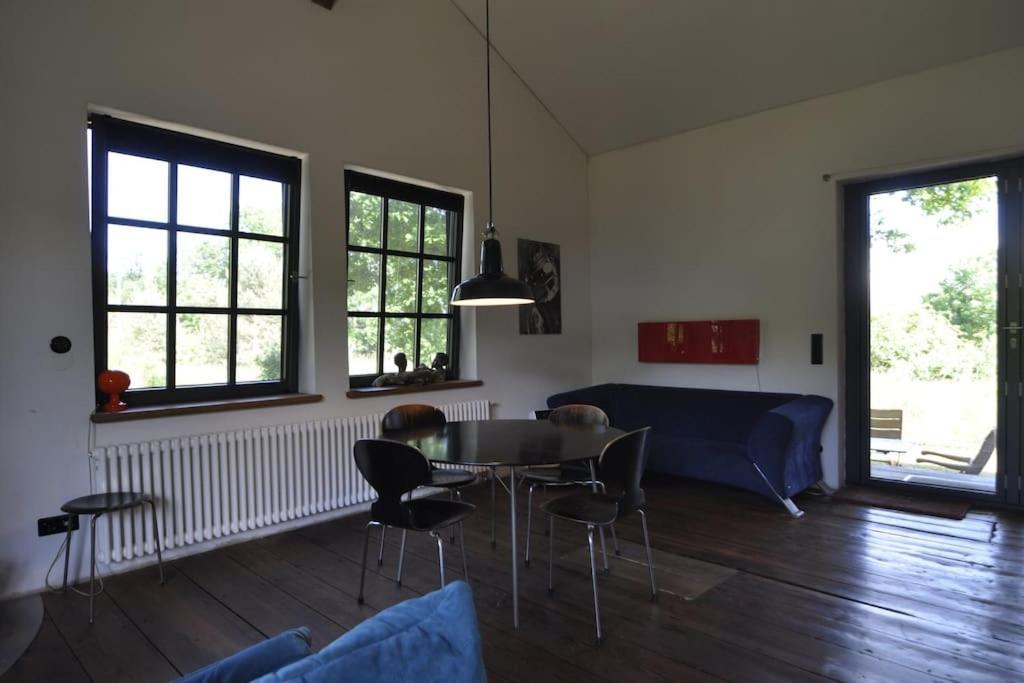 Romantisches Studio Am Waldesrand Mit Gartensauna Schwarz Luaran gambar
