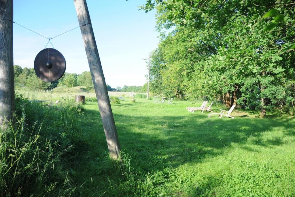 Romantisches Studio Am Waldesrand Mit Gartensauna Schwarz Luaran gambar